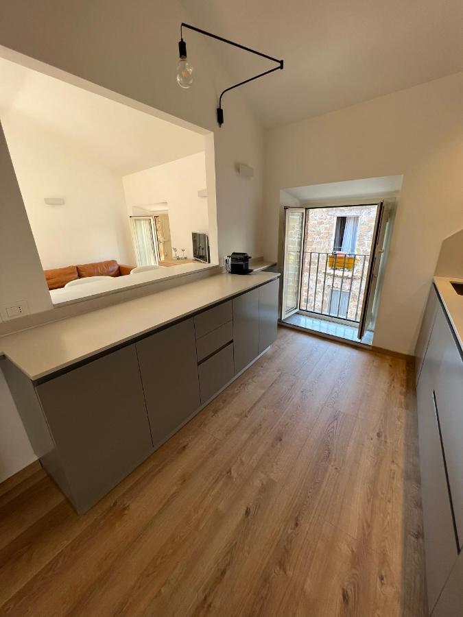 Appartamento Con Terrazzo ออร์เวียโต ภายนอก รูปภาพ