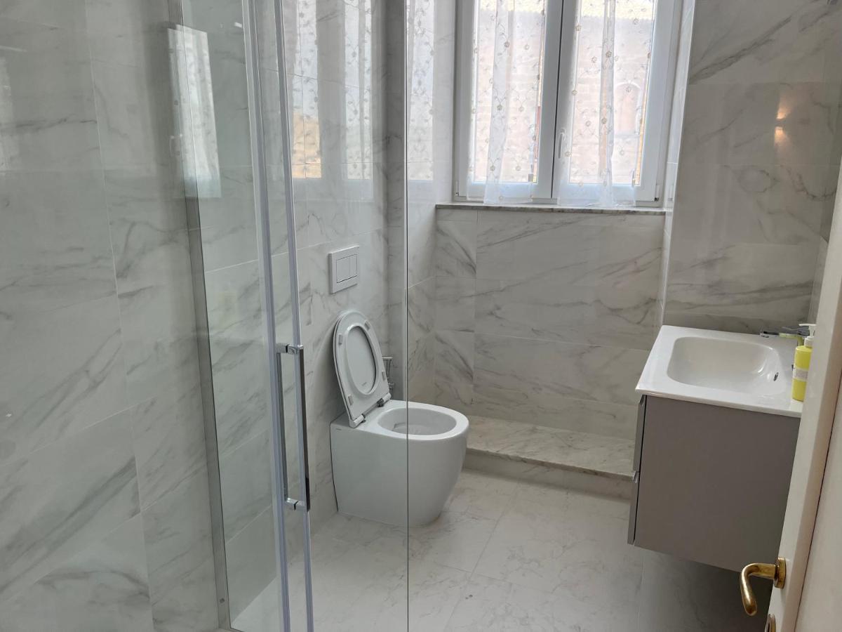 Appartamento Con Terrazzo ออร์เวียโต ภายนอก รูปภาพ